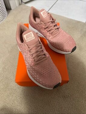 Nike Women's Running Sneakers - Blush Pink